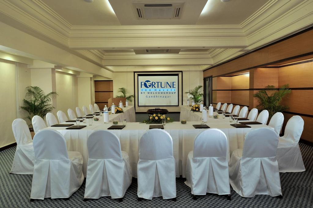 Fortune Inn Haveli - Member ITC Hotel Group, Gandhinagar Esterno foto